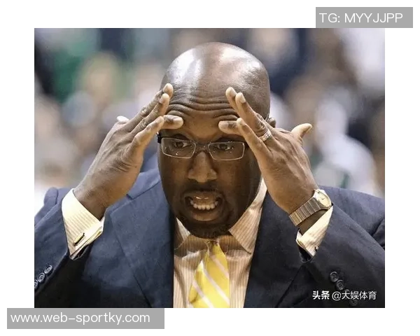 迈克布朗在勇士拓展进攻理念但坚实防守基础依然不可或缺